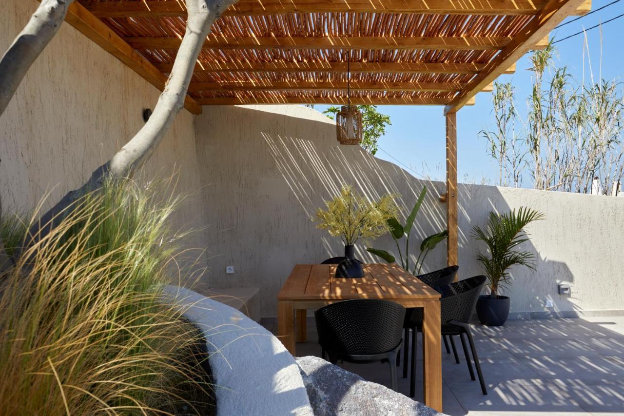 Mayu Suites Pyrgos Kallistis Екстер'єр фото